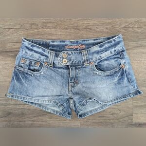 American Eagle Outfitters Vintage Faded Blue Low-Rise Denim Shorties Sz 0